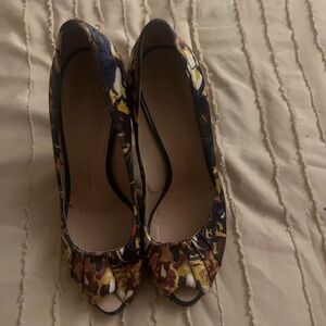 DESIGNER SHOES